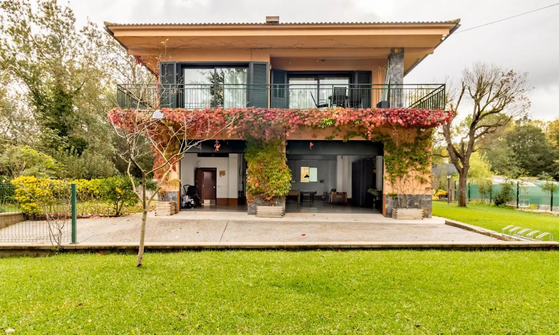 Вилла Ca La Iaia Casa Con Piscina Y Jardin Жирона